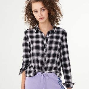 Aeropostale Knot Front Plaid Top